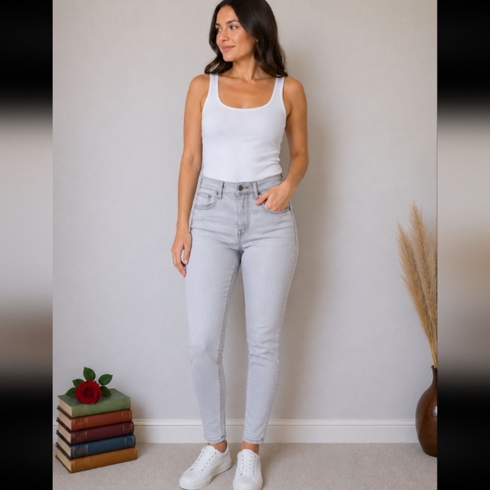 LEVIS High Rise Skinny Womens Sample Jeans 27